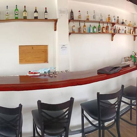 Tequila Cove Bed & Breakfast Panglao Bagian luar foto