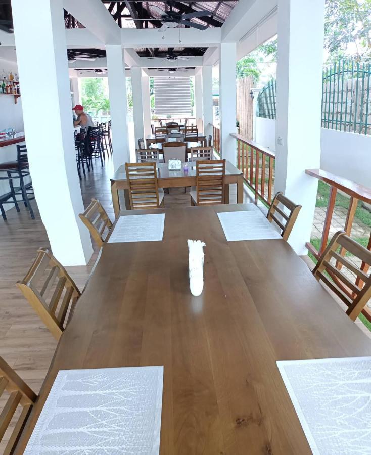 Tequila Cove Bed & Breakfast Panglao Bagian luar foto