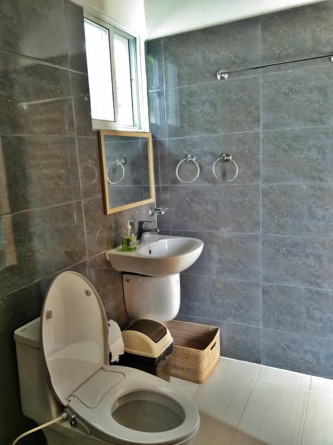 Tequila Cove Bed & Breakfast Panglao Bagian luar foto